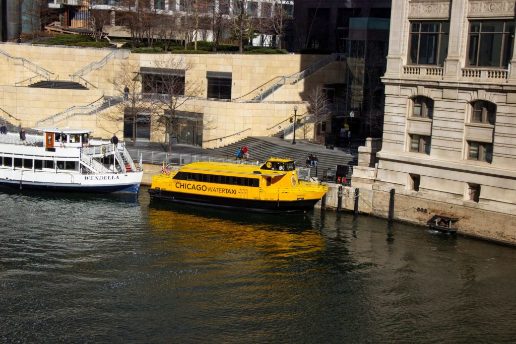 Michigan Avenue - Chicago Water Taxi